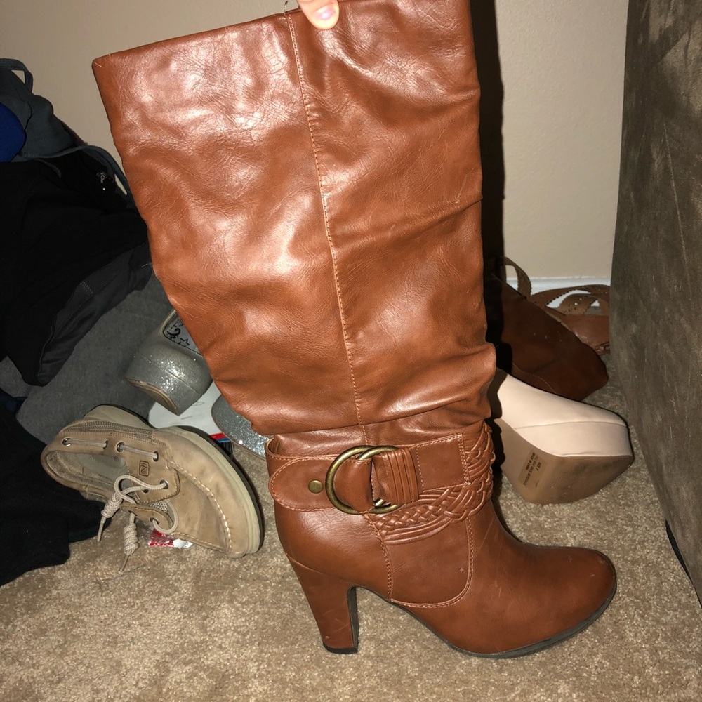 Heeled boots